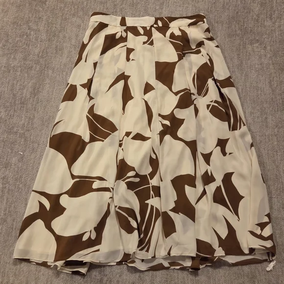 Ann Taylor Brown and Cream Floral Midi Skirt - Picture 1 of 3